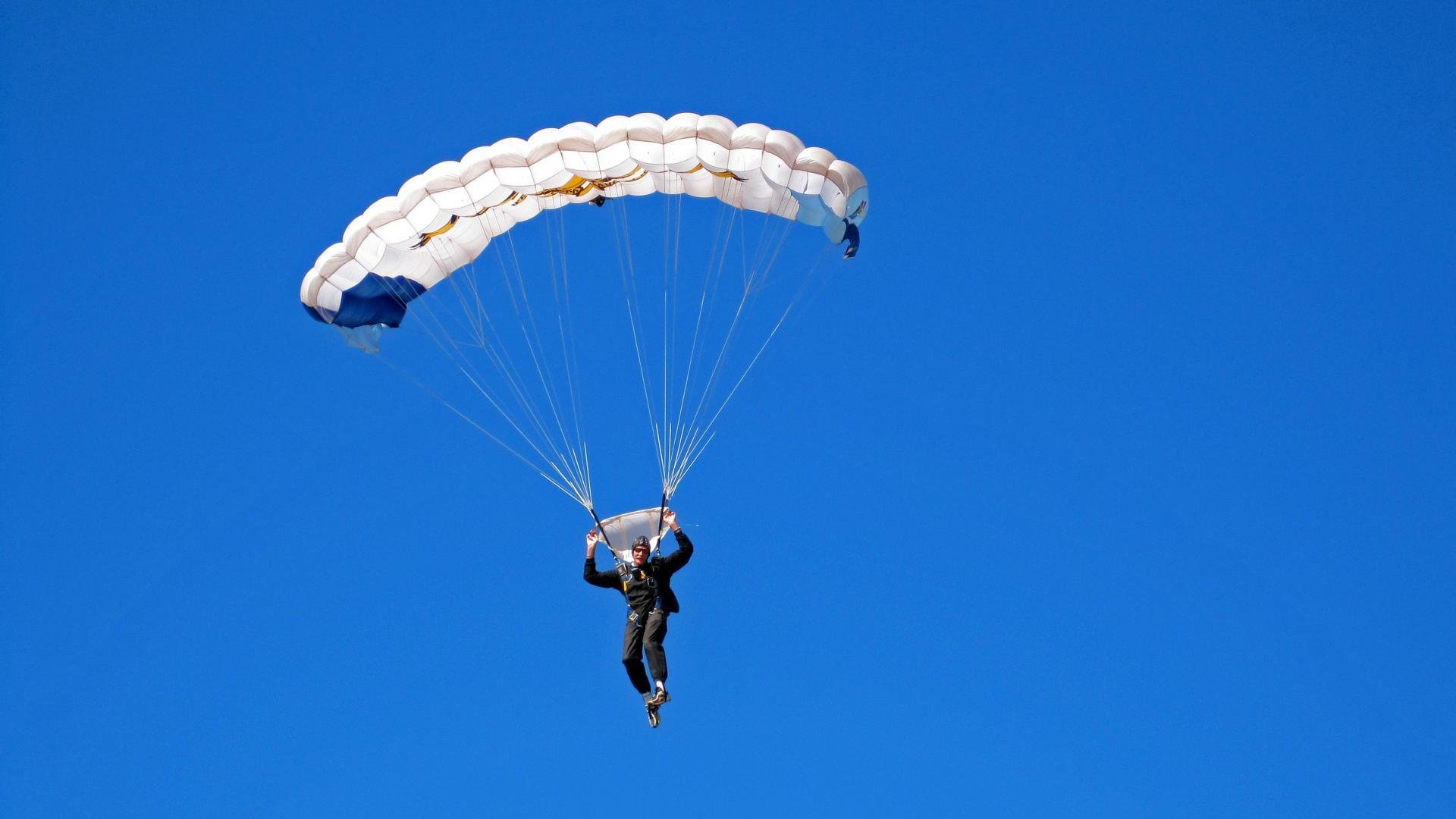 体育场馆设施智能维护，体育场馆设施维护与管理